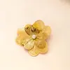 Pingente Único Europeu e Americano Mais Vendido Joias de Aço Inoxidável Flor Multicamadas Recortada Joias DIY Acessórios Retrô Banhado a Ouro 18K