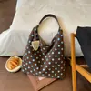 2026 Nova Moda Bolsa de Axila de Bolinhas Leve Tendência Estilo Coreano Bolsa de Ombro Único Grande Capacidade Bolsa de Mão Leve