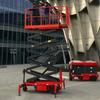 Los fabricantes suministran plataformas de trabajo aéreas autopropulsadas, plataformas elevadoras de tijera y camiones.