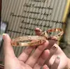 Pulsera Seiko de diamantes completos en forma de estrella, pulsera de lujo ligero de alta gama, pulsera de moda para socialité, hebilla de apertura y cierre, venta al por mayor de joyería, generación