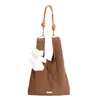 Design de Nicho Estilo Coreano Acolchoado Moda Grande Capacidade Bolsa de Penas Tendência Bolsa Tote Costurada Bolsa de Ombro Sob o Braço Bolsa de Mão