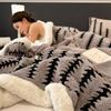 Nuevo Tipo Manta Jacquard Gruesa de Doble Capa de Terciopelo de Cordero para Sofá, Siesta, Aire Acondicionado Exportación Transfronteriza Venta al por Mayor