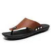 Novedades de Verano: Chanclas para Hombre, Ligeras para Uso en Exteriores, Pantuflas para Hombre para el Hogar, Piel Genuina, Impermeables, Zapatos de Moda para Hombre, Venta al por Mayor para Exportación