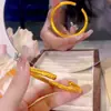 Joia Antiga de Ouro Gravada com Palavras Auspiciosas, Sorte, Paz e Pulseira Aberta para Mulheres, Pulseira Sólida Versátil para Boa Sorte