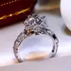 Anillo de Zirconia Imitación Moissanita Ocho Corazones y Ocho Flechas para Mujeres y Hombres Anillo de Boda de Seis Garras Transfronterizo Douyin Kuaishou Celebridad de Internet Transmisión en Vivo Venta al por Mayor