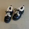 Mocassins de Pele de Carneiro Estilo College Britânico Retro com Cadarço Versáteis Fashionáveis de Salto Médio para Mulheres com Saltos Grossos