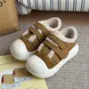 Zapatos de Algodón con Suela Gruesa para Mujer para Invierno, Pantuflas Cálidas de Felpa para Casa, Antideslizantes, con Talón Cubierto, Venta al por Mayor