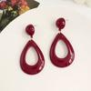 Pendientes de gota de agua color vino tinto 2023, nuevos y populares, pendientes únicos con diseño de nicho femenino, pendientes retro exagerados.