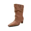 Botas Femininas de Cano Curto Bico Fino com Salto Agulha, Versátil 2026 Novo Design, Botas Curtas Vintage Dobradas