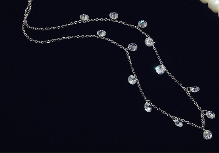 2317298729_823318017