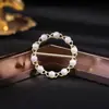 Hebilla para Dobladillo de Vestido de Mujer, Hebilla de Perla de Aleación para Bufanda, Sencilla y Elegante, Estilo de Alta Gama, Hebilla para Bufanda, Hebilla para Dobladillo
