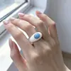Anel simples e versátil da série prata, anel geométrico de dedo indicador com borla de lava, anel aberto personalizado para meninas e casais, moderno para homens