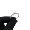 Anillo Pequeño con Forma de Gota de Agua en Forma de Pera Transfronterizo para Mujer, Incrustado con Diamantes, Estilo de Nicho, Gama Alta, Lujo Ligero, Anillo Versátil para el Dedo Índice