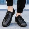 Zapatos Casuales para Hombre 2026 Primavera y Otoño Nuevo Estilo con Cordones Moda Estilo Coreano Zapatos de Moda con Suela Suave y Parte Superior Suave, Zapatos Individuales Cosidos a Mano