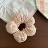 Goma para el pelo 3D de Algodón Relleno con Cuadros Estilo Academia y Lindas Orejas de Conejo, Scrunchie Floral Dulce para Cola de Caballo