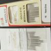 16 Peças de 3/9 Agulhas de Costura à Mão com Cauda Dourada Multiuso Agulhas de Bordado com Cauda Dourada Agulhas de Prato Amarelo Agulhas de Cauda Dourada com Olho Grande Costura à Mão Tecelagem Artesanal