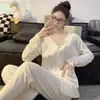 Pijama feminino de algodão para primavera e outono, manga longa, modelo novo 2026, conjunto simples e doce estilo coreano para senhoras, sexy
