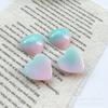 Parche de resina con forma de corazón de dos colores degradado, accesorios para pendientes hechos a mano, tocado, botón, material al por mayor