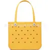 Bolsa de playa de EVA, bolsa perforada, popular en Europa y América, bolso de mano de playa para mujer, estilo de verano, se puede personalizar con accesorios DIY