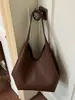 Bolso tote de otoño nuevo transfronterizo, gran capacidad, nicho coreano, sensación de lujo ligero de alta gama, bolso de hombro y cruzado versátil para mujer