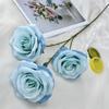 Rosa artificial de tres cabezas transfronteriza para auditorio de bodas, banquete de bodas, material floral, adornos para mesa de comedor y hogar.