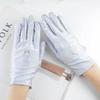 Guantes de ciclismo para mujer, primavera, verano y otoño, bordados, spandex, negro y blanco, rendimiento, etiqueta de baile, elásticos, finos, protección solar