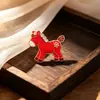Broche Rojo de Caballo del Año Zodiacal de Venta Caliente Transfronteriza para Mujeres, Pin de Pedrería del Año del Caballo, Broche Creativo Festivo