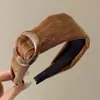 Linda diadema de felpa de dibujos animados para mujer, especialmente diseñada para lavarse la cara y aplicar mascarillas faciales, diadema de corona alta, lista para fotos, crea una atmósfera elegante