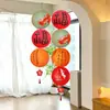 A Celebração de Inauguração da Casa de Shangmit Inclui Cordões de Lanternas Decorativas com o Caractere '' para a Sala de Estar, Enfeites Pendentes e Itens para a Cerimônia de Inauguração