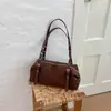 Bolso tipo almohada casual simple estilo coreano transfronterizo para mujer, nuevo modelo 2026, bolso de hombro de moda de gran capacidad para el día a día