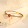 Pulsera Personalizada Exquisita de Diamantes Completos y Aguamarina para Mujer, Pulsera de Zirconio Cuadrado de Corindón Rojo de Lujo Ligero Regalo Joyería Hecha a Mano Fábrica Zhongxing