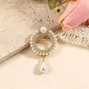Broche de Novo Estilo Transfronteiriço, Corsage Colorido para Mulheres, Alfinete Exquisito, Estilo Retrô Europeu e Americano, Acessório para Terno, Joia Anti-Exposição