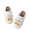 Moda Invernal Nueva Caliente de Invierno Zapatos de Algodón de Caña Alta para Hombres y Mujeres de Interior y Exterior Zapatillas de Algodón Nube Sonriente para el Hogar