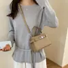 Bolso Pequeño Cuadrado de Moda para Mujer de Verano con Textura Simple, Bolso de Hombro Cruzado Individual, Bolso de Personalidad Tendencia y Estilo 2026
