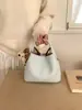 Al por mayor Transfronterizo Popular Moda Nicho Bolso Cubo 2026 Modelo Nuevo Simple Lujo Ligero Bolso de Hombro Cuero Suave Bolso de Mano para Mujeres