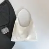 Bolso de mano casual relajado para mujer, gran capacidad, nueva moda 2026, bolso de hombro suave de cuero para el trabajo