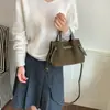 Elegante bolso cubo para mujer, nuevo y moderno bolso de hombro de moda de nicho de invierno 2026, bolso cruzado vintage para el día a día