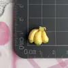 Mini Plátano Brillante Fruta Artificial Resina Accesorios Cuerda para el Cabello DIY Accesorios para el Cabello Pegamento Crema Funda para Teléfono Móvil Materiales Hechos a Mano