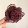 Novo Estilo 2026 Presilha de Cabelo com Flor Seca Rosa para Mulheres, Toque de Luxo, Presilha para Cabelo Meio Preso para a Parte de Trás da Cabeça, Acessório de Cabelo Versátil na Moda