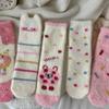Calcetines de invierno rosas para niñas con forro de polar, calcetines gruesos y cálidos, calcetines para dormir, calcetines lindos y peludos de invierno para confinamiento