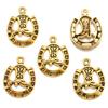 Accesorios para joyería de aleación DIY Botas de mezclilla occidentales Colgante de herradura Pulsera Llavero Colgante decorativo D9351