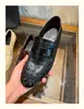 Versão em Couro de Vaca ~ Novo Estilo Outono Estilo Old Money Mocassins Slip-On de Bico Redondo para o Trabalho, Versátil com Salto Grosso e Corte Baixo, Elegante e Estiloso