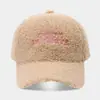 Gorra de Béisbol Bordada con Letras de Terciopelo de Oso Estilo Americano Nueva para Mujer Tendencia Amazon Nueva Moda Otoño e Invierno Gorra de Béisbol para Exteriores