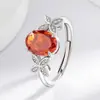 Transmisión en Vivo Más Vendido Anillo Huevo de Paloma Cortado Flor de Hielo de Piedra Preciosa de Color para Mujer Incrustado con Diamante de Alto Carbono Anillo de Mariposa Fabricante Dropshipping