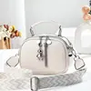 2026 Nuevo Bolso de Mano Versátil con Borlas de Moda Transfronterizo Bolso Redondo Pequeño Bolso de Hombro Cruzado de Gran Capacidad de Alta Gama de Moda