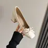 Blanco Roto Primera Temporada Encuentro Tacón Grueso Mary Jane Zapatos Individuales Tacón Medio Zapatos Franceses para Dama de Honor Qipao Pies No Cansados Tacones Altos Punta Redonda