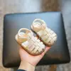 Sandálias Confortáveis Infantis Sapatos Romanos Modelo Outono 2025 Sandálias de Bebê Novo Estilo Chinês Solado Macio Antiderrapante Sapatos para Crianças Pequenas Meninas