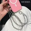 Alça de celular crossbody com corrente longa e contas cúbicas prateadas coloridas, corrente de bolsa de nicho de alta qualidade, anti-perda, inserto universal moderno