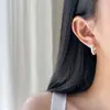 Brincos Dourados com Textura de Esmalte Pingado Estilo Retro Francês para Mulheres, Elegantes e Estilosos para o Dia a Dia, Brincos de Tarraxa Flor Pequena, Acessórios de Orelha de Nicho, Versáteis