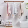 Dos Toallas Pequeñas de Algodón Puro para Uso Doméstico, Aptas para Niños y Bebés, con Lindos Diseños de Caricaturas, Suaves, Absorbentes y Libres de Pelusa